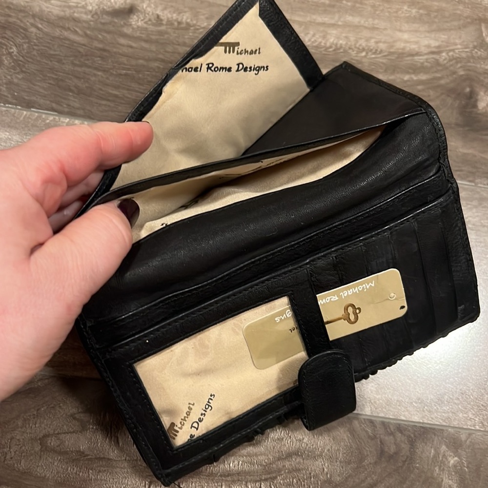 🔥🔥Brand new Michael Rome Made in Italy wallet - Picture 8 of 14